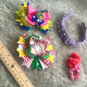 Fun and Colorful 5-Piece Hair Accessories Set